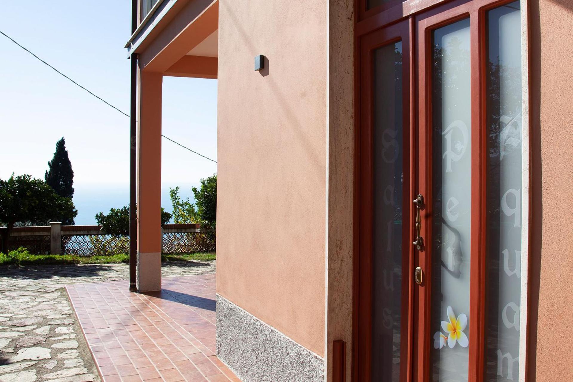La Camelia Bianca B&B Lerici Exteriör bild